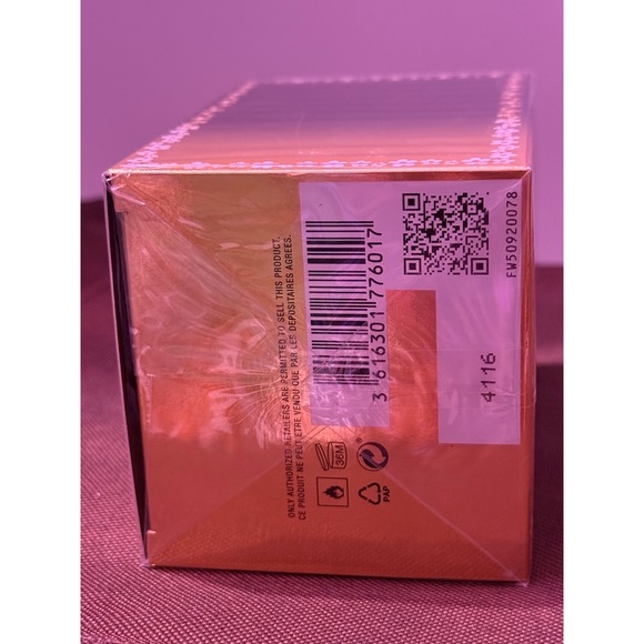 Marc Jacobs Daisy Eau So Intense Eau de Parfum Spray for Women 1.6 oz 50 ml New - Picture 4 of 5